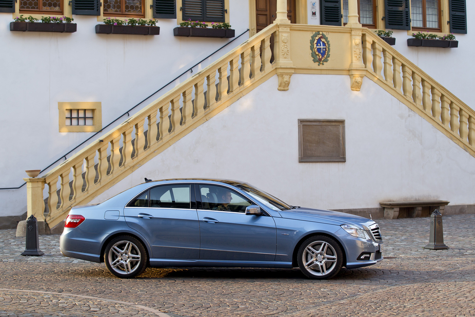 Mercedes-Benz E-Class Gen.5