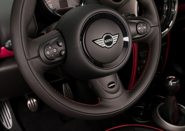 Mini John Cooper Works Countryman at Geneva with 218hp and All-Wheel Drive