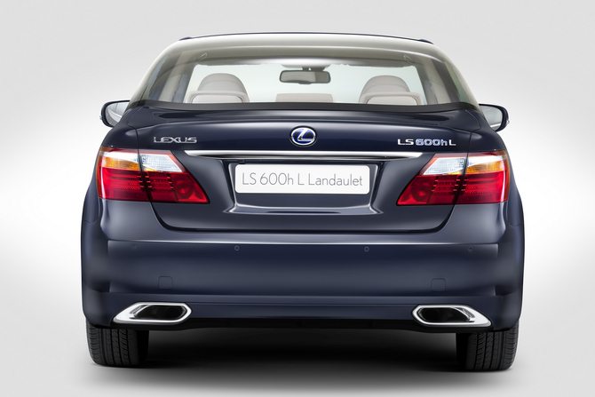 Lexus LS 600h L Laundelet