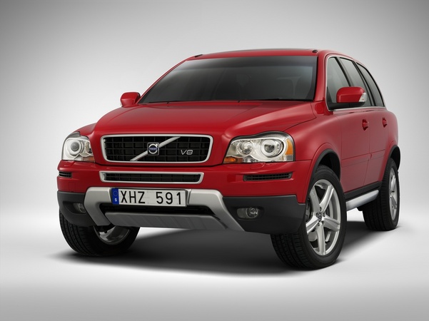 Volvo XC90 D5 185cv Summum 7L.