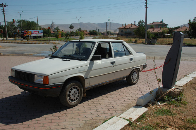 Renault 9 GTD