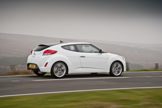 Hyundai Veloster