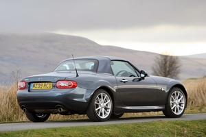 Mazda MX-5 Coupé Cabriolet 1.8i SE