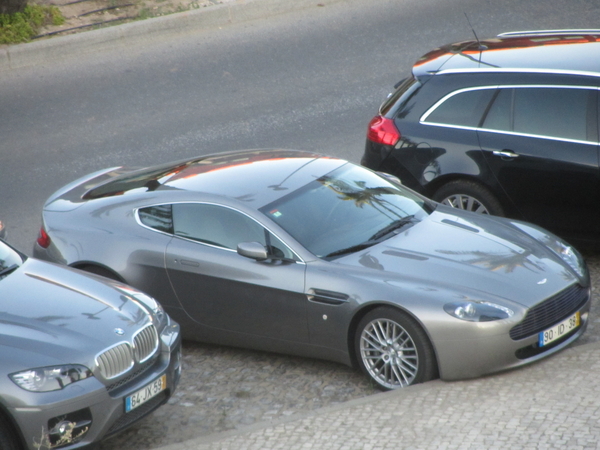 Aston Martin Virage Volante