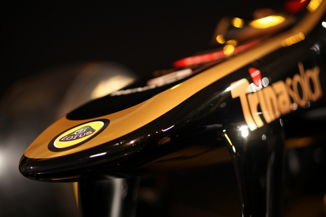 Lotus F1 Team Reveals E20, Also Uses Step-Down Nost