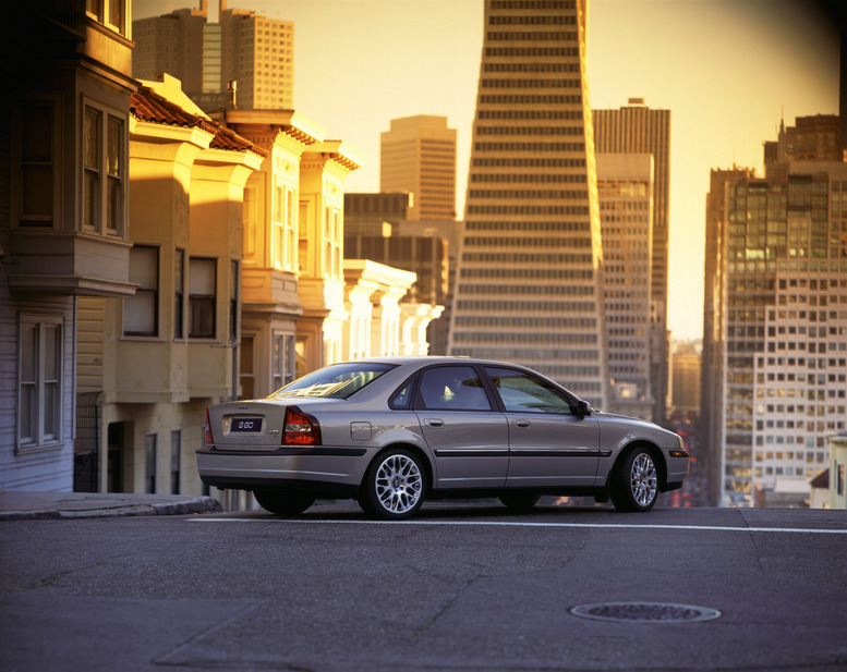 Volvo S80 2.4