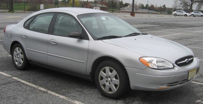 Ford Taurus LX