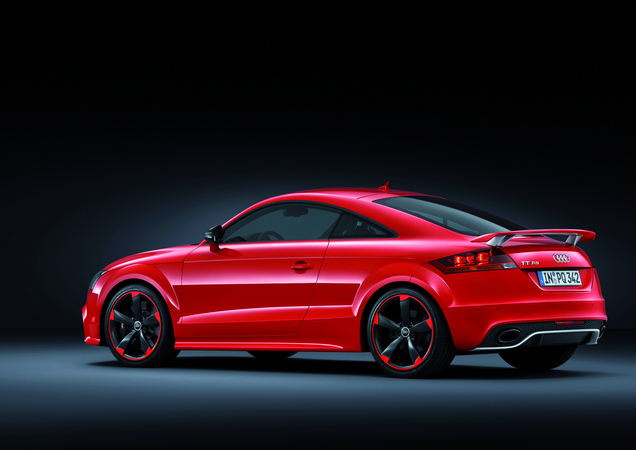 Audi TT RS Plus Gets 20HP Boost and 280km/h Top Speed