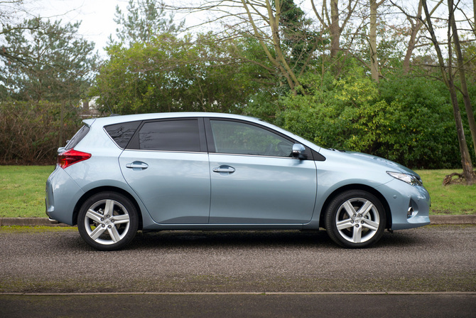 Toyota Auris 1.6 Valvematic Multidrive S Icon Plus