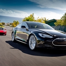 Tesla Model S Open for Orders and Customization