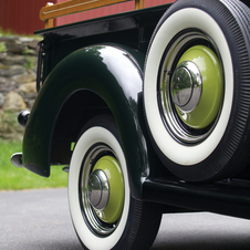 Ford Barrel Grille Half-Ton Pickup Truck