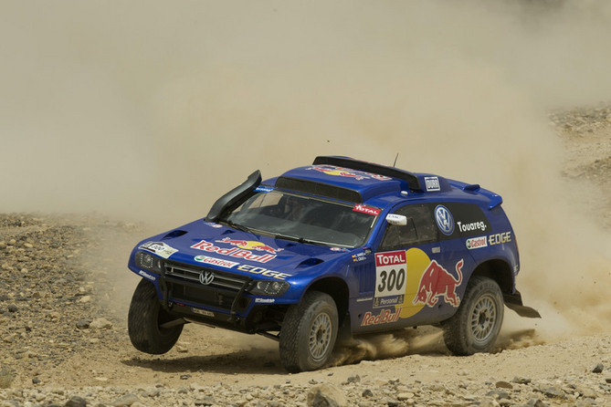 Carlos Sainz Working Closely with Volkswagen to Develop WRC Car