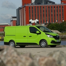 Renault Master Furgão Cabina Prolongada 7L Tracção L2 3.5T 2.3 dCi