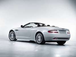 Aston Martin DB9 Volante