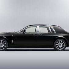 Rolls-Royce Shows Art Deco Inspired Cars in Paris