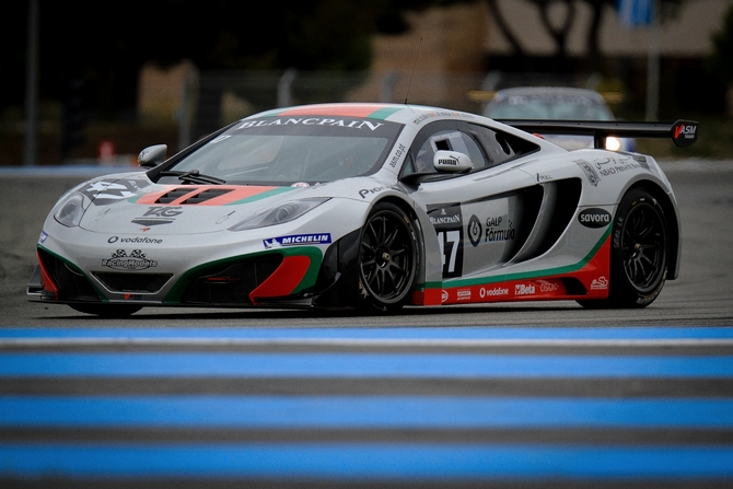 25 McLaren MP4-12C GT3 Cars Ready to Race Throughout Europe