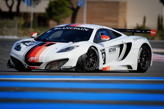 25 McLaren MP4-12C GT3 Cars Ready to Race Throughout Europe