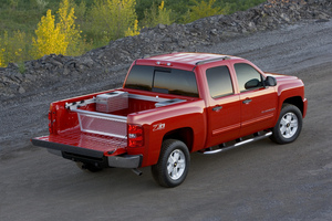 Chevrolet Silverado 1500 Extended Cab 2WD LT1 Standard Box