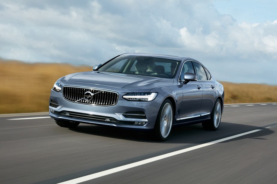 Volvo S90 D4 Momentum Geartronic