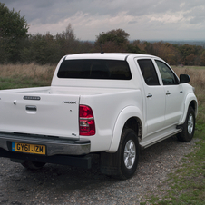 Toyota Hilux 7