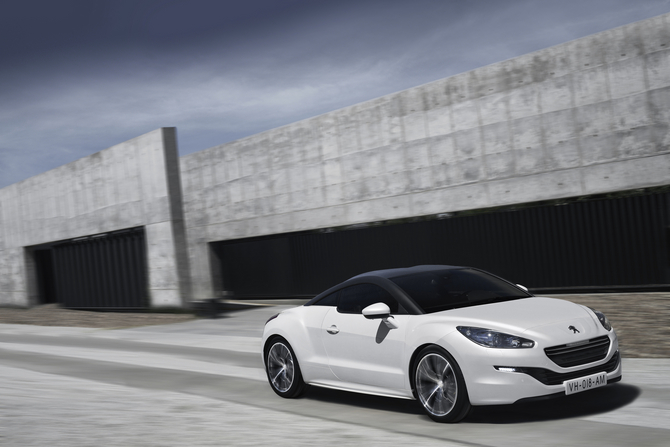 Peugeot RCZ 2.0 HDi FAP