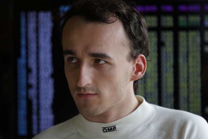 Kubica not coming back in the beginning of 2012