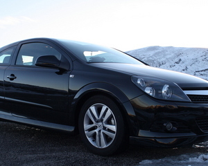 Opel Astra GTC 1.7 CDTI ECOTEC