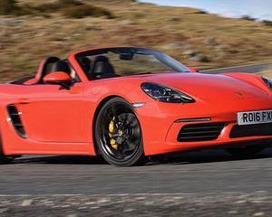 Porsche 718 Boxster S PDK