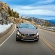 V60 Cross Country D4 Momentum Geartronic