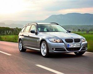 330d Touring Edition Lifestyle Automatic