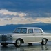 Mercedes-Benz 220 vs Mercedes-Benz 300 SE