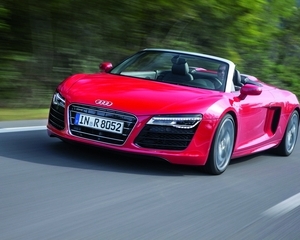 R8 Spyder 5.2 V10 FSI