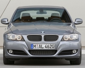 330d