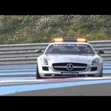 New Mercedes SLS AMG F1 Safety Car 2011 Driving